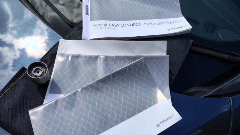 BMW 216d Touring History Car Sales (1)